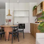 Solidarnosc Three Bedrooms & Garden *