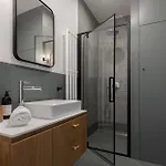 아파트 Solidarnosc Three Bedrooms & Garden