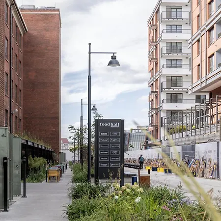 شقة Solidarnosc Three Bedrooms & Garden غدانسك