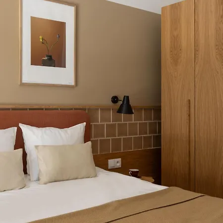 דירה Solidarnosc Three Bedrooms & Garden *