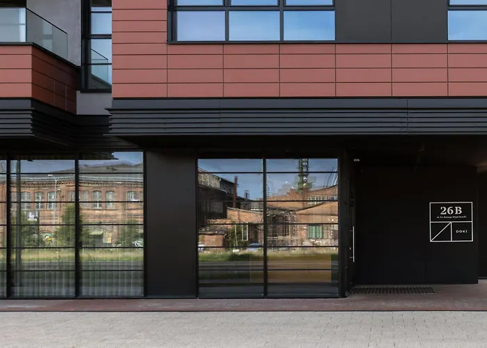 Solidarnosc Three Bedrooms & Garden Daire Gdansk