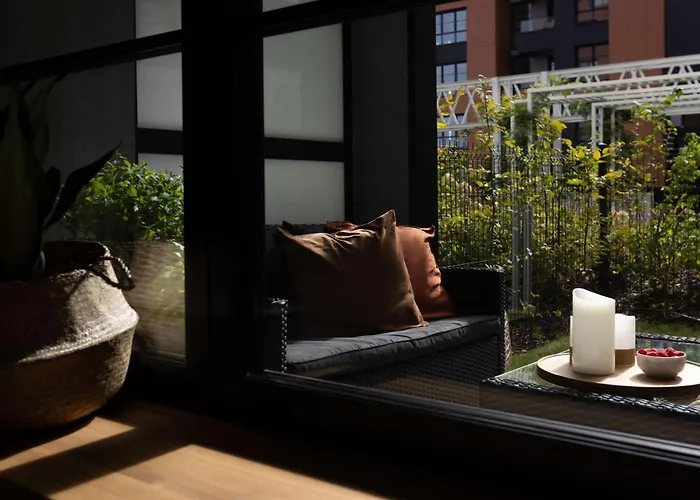 Solidarnosc Three Bedrooms & Garden Daire Gdansk