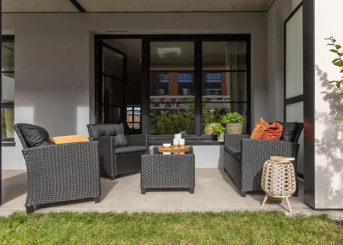 דירה Solidarnosc Three Bedrooms & Garden *